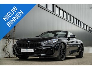 BMW Z4 Roadster sDrive20i M-Sport High Exe Elc Stoelen