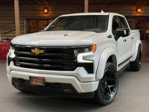 Chevrolet Silverado High Country USA Silverado Artic wolf