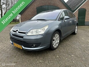 Citroen C4 1.6-16V Exclusive NIEUWE