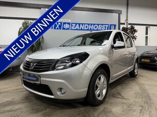 Dacia Sandero 1.2 Blackline (bj 2010)