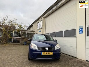 Dacia Sandero 1.6 Ambiance AIRCO ZEER MOOIE AUTO