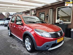 Dacia Sandero 1.6 Stepway Airco Hoge instap