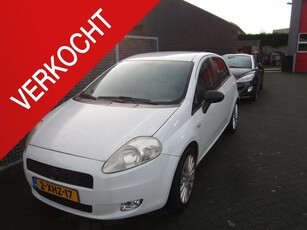 Fiat Grande Punto 1.4 Active Koppaking defect