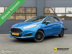 Ford Fiesta 1.0 Titanium Airco Lichtmetaal LED 5 Deurs NL