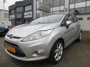 Ford Fiesta 1.25 Titanium 5drs leder ,airco ecc,pdc 16 inch