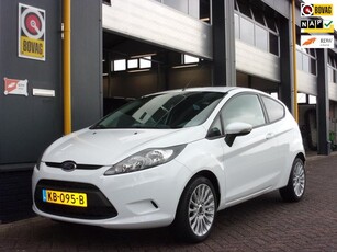 Ford Fiesta 1.25 Titanium Winterpakket, Airco, Lichtmetalen