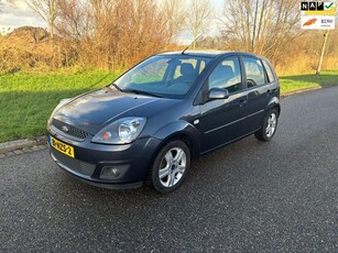 Ford FIESTA 1.3 5 Deurs