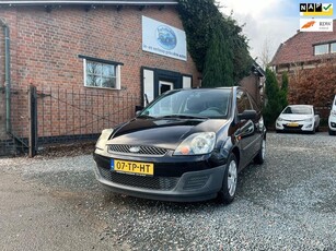 Ford Fiesta 1.3-8V Champion ( Airco + Nieuwe apk )