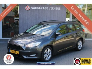 Ford Focus Wagon 1.0 Titanium125PkNaviBoekjes