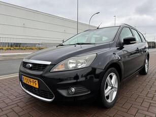 Ford Focus Wagon 1.6 Trend