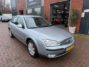 Ford Mondeo 1.8-16V First Edition Clima