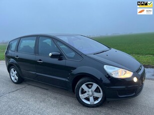 Ford S-Max 2.0-16V