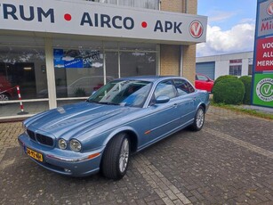 Jaguar XJ 3.0 V6 AUTOMAAT,zuinig+slechts 1500 kg.