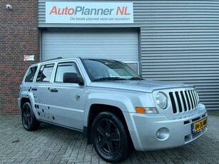 Jeep Patriot 2.4 Limited! Airco! Cruise! Leder! Navi!