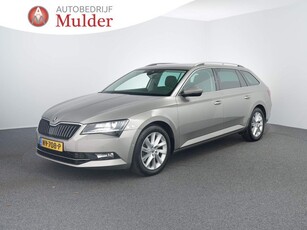 Škoda Superb Combi 1.8 TSI Style Business 180 PK Leer /