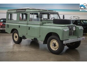 Land Rover 109 stationwagon (bj 1969)