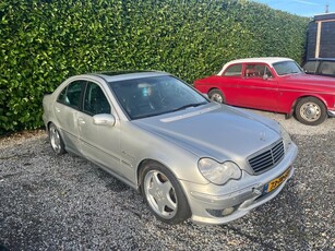 Mercedes-Benz C-klasse AMG 32