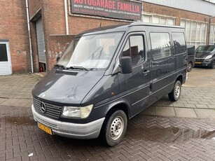 Mercedes-Benz Sprinter 212 D