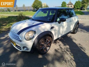 Mini Mini 1.6 Cooper D Chili pano