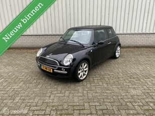 Mini Mini 1.6 One Salt nieuwe apk lage km!