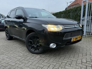 Mitsubishi Outlander 2.0 PHEV INSTYLE