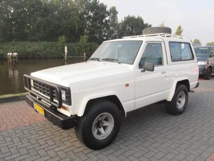 Nissan Patrol 160 HARDTOP 2.8 benzine 5 persoons (bj 1986)