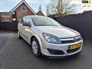 Opel Astra 1.4 Essentia Airco Cruise