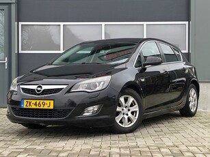 Opel Astra 1.6 Turbo GT Leder Xenon Clima Stoel- en