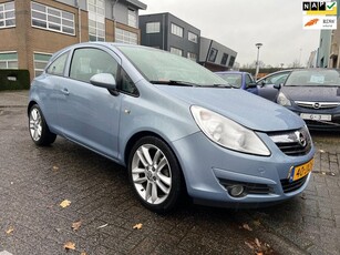 Opel Corsa 1.2-16V Enjoy zeer nette auto