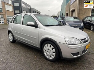 Opel Corsa 1.2-16V Essentia 5 deurs