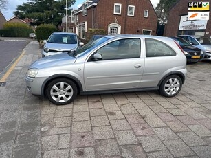 Opel Corsa 1.2-16V Silverline