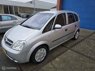 Opel Meriva 1.6-16V Essentia