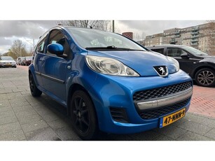 Peugeot 107 1.0-12V Urban Move Airco Centraal