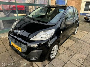 Peugeot 107 1.0 Access Accent / Airco / All-Seasons! /