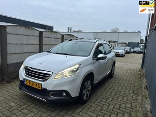 Peugeot 2008 1.6 e-HDi Blue Lease Executive PANO/ NAVI/