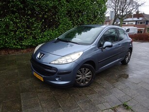 Peugeot 207 1.4 Cool 'n Blue