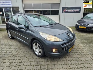 Peugeot 207 1.6 VTi PREMIÈRE..