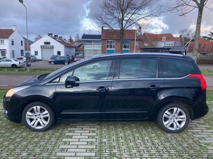 Peugeot 5008 1.6 HDiF GT 5p. 2011 Navigatie 2