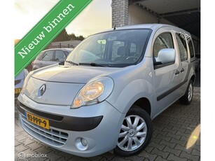 Renault Kangoo Family 1.6-16V Privilège / 130.000KM! / N.A.P