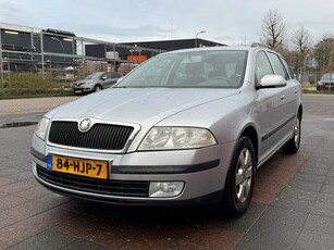 Skoda Octavia Combi 1.6 Ambiente