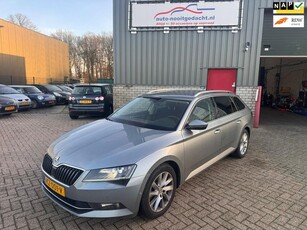 Skoda Superb Combi 1.6 TDI Style Business