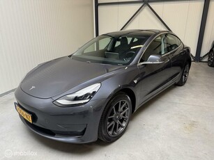 Tesla Model 3 Standard RWD Plus 60 kWh