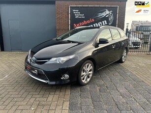 Toyota Auris Touring Sports 1.8 Hybrid Dynamic