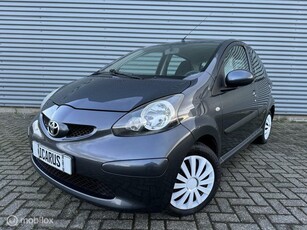 Toyota Aygo 1.0-12V + apkaircoAUT5deurs