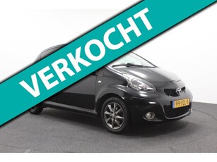 Toyota Aygo 1.0-12V Dynamic Navigator Airco Zeer netjes