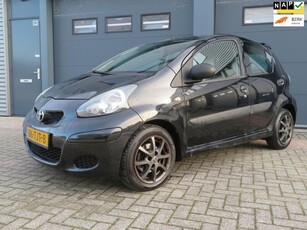 Toyota Aygo 1.0-12V Now kleine 5 deurs airco