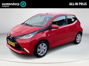 Toyota Aygo 1.0 VVT-i x-play **NAVIGATIE/ PARKEERCAMERA/