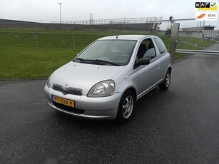 Toyota Yaris 1.3 VVT-i Terra