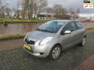 Toyota Yaris 1.3 VVTi Sol automaat