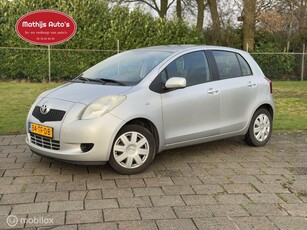 Toyota Yaris 1.3 VVTi Sol MMT Automaat 5 deurs Airco! Nette